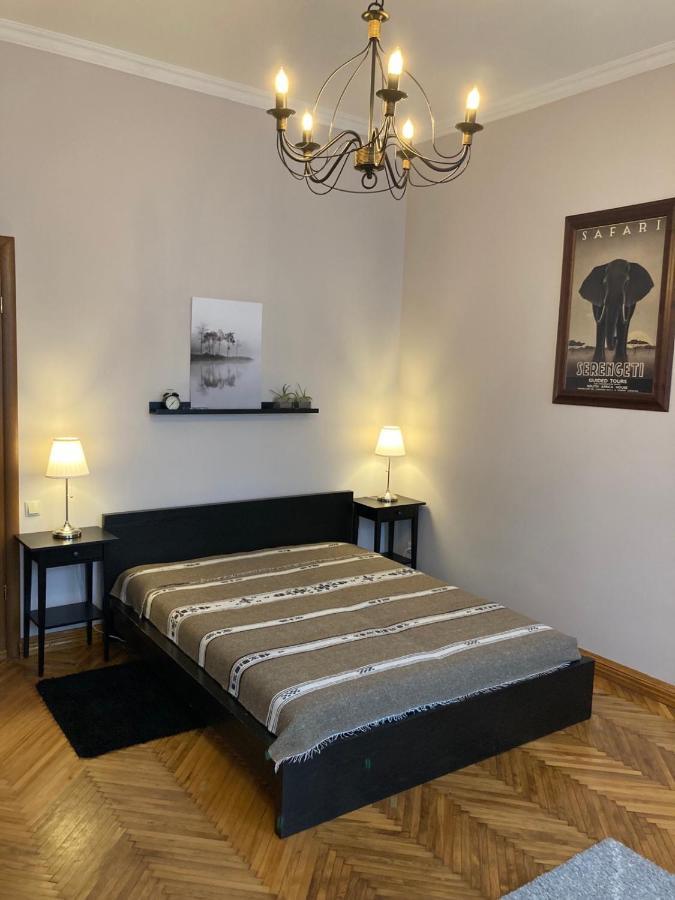 Квартира В Центрі Тернополя Ternopil Esterno foto